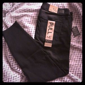 Celebrity Pink skinny stretch jeans